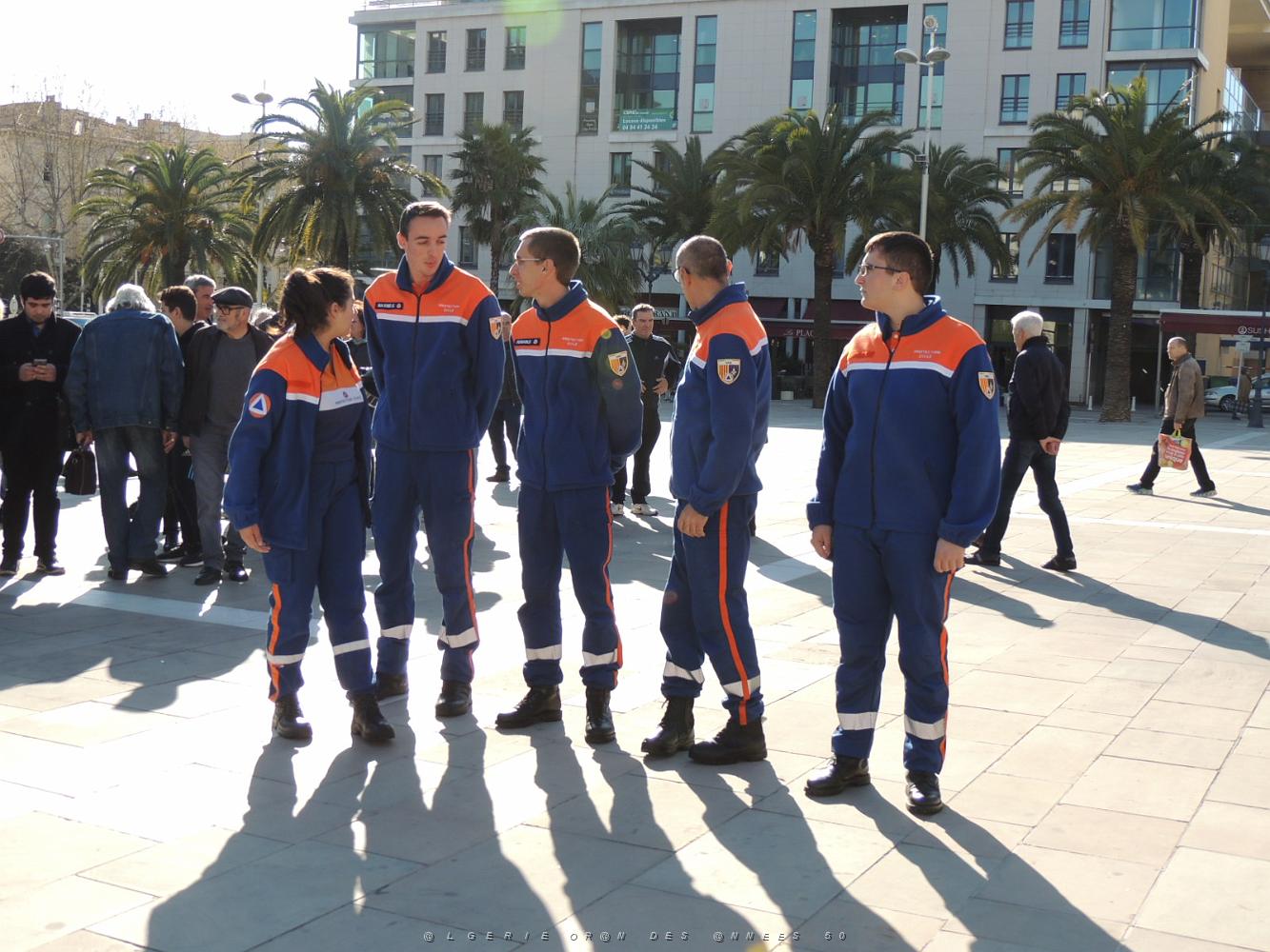 2018 03 29 TOULON HOMMAGE AU LIEUTENANT COLONEL ARNAUD BERTRAME (14).JPG -           